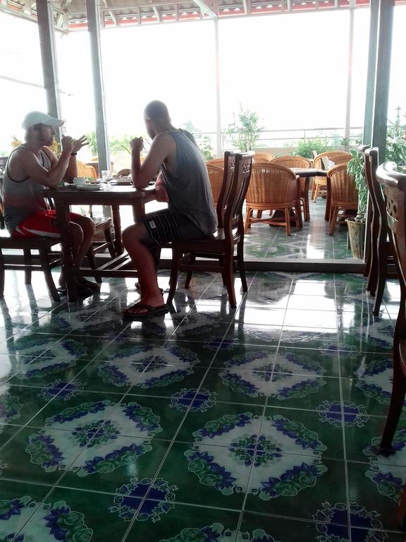 Golden Dream Hotel Mandalay Bagian luar foto