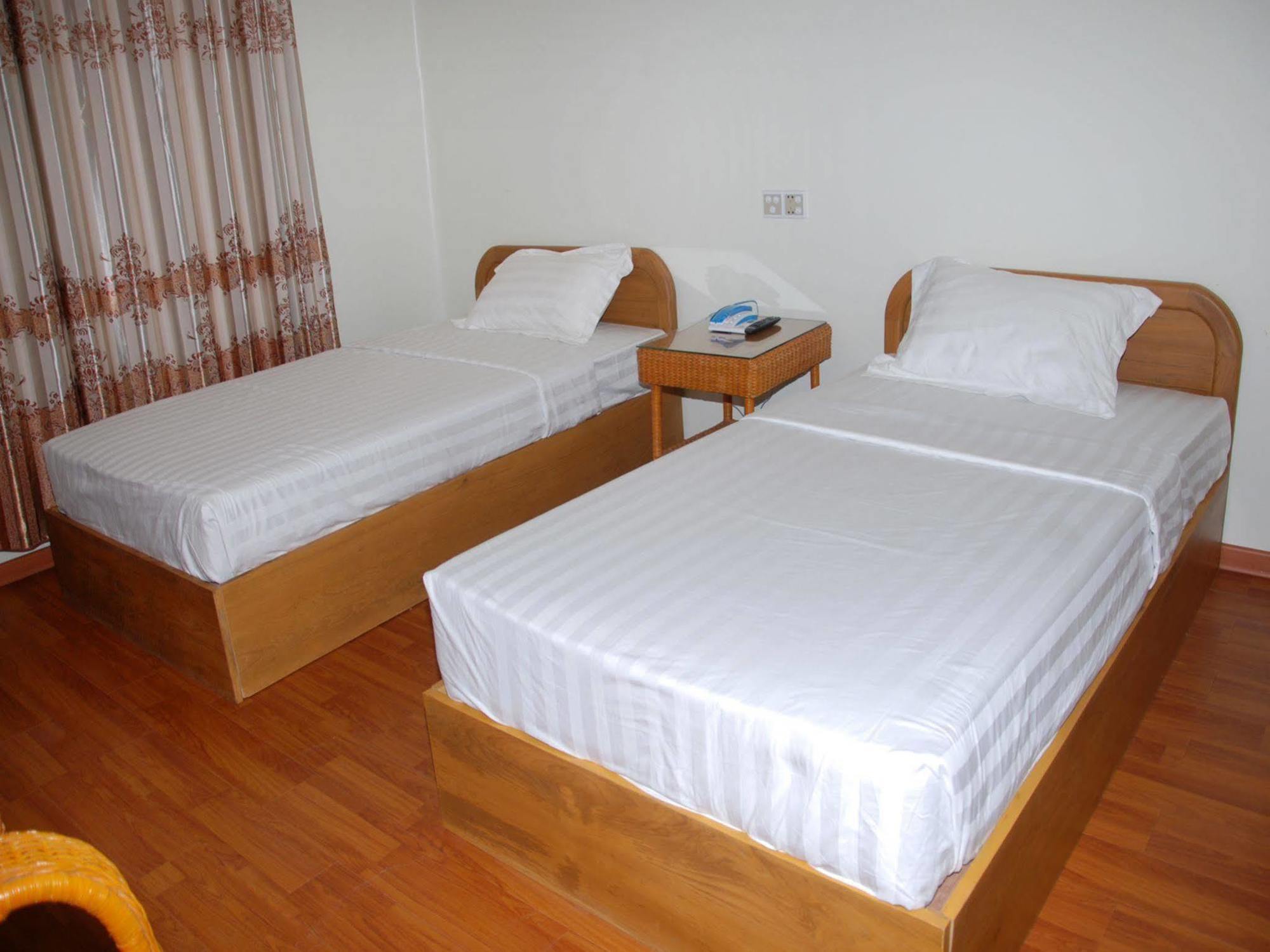 Golden Dream Hotel Mandalay Bagian luar foto